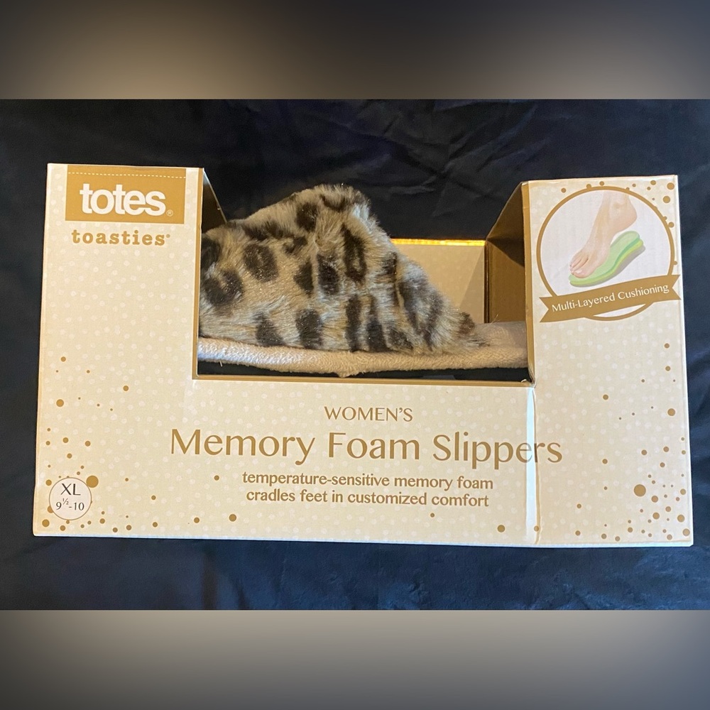 Isotoner Ash Women's Slippers XL (9.5/10)